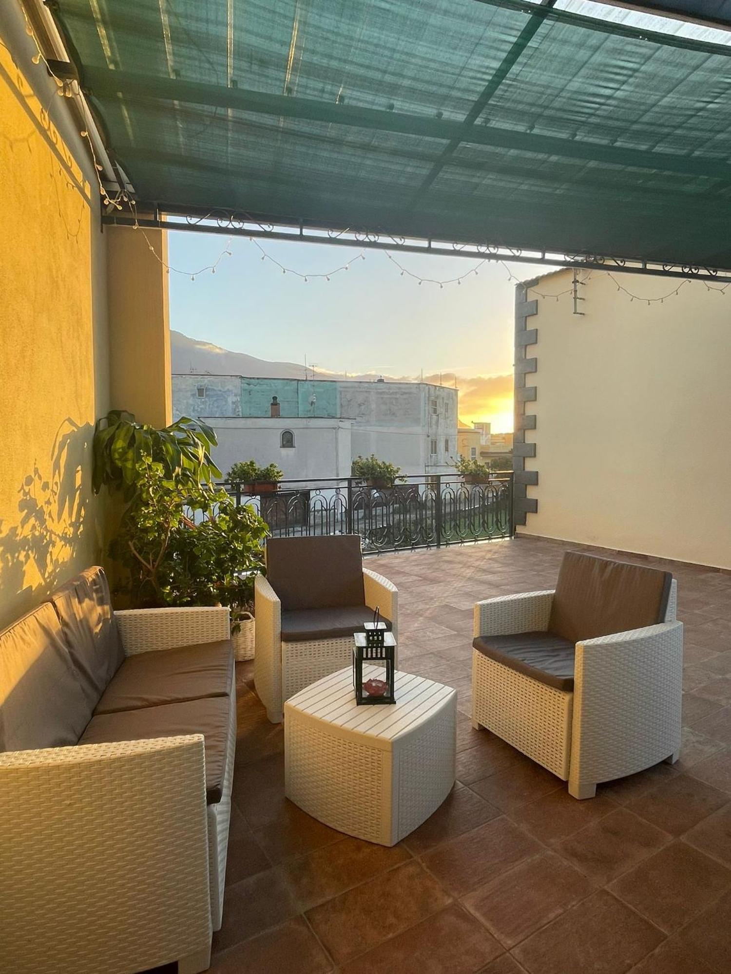 Hibiscus Apartment