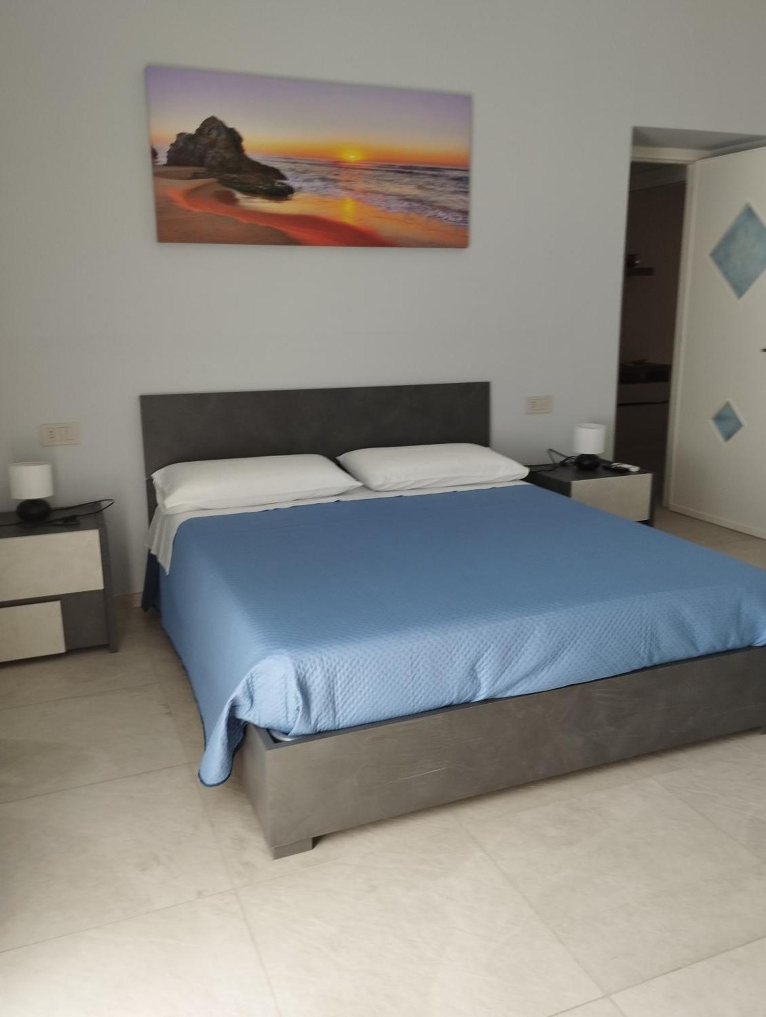 Hibiscus Apartment